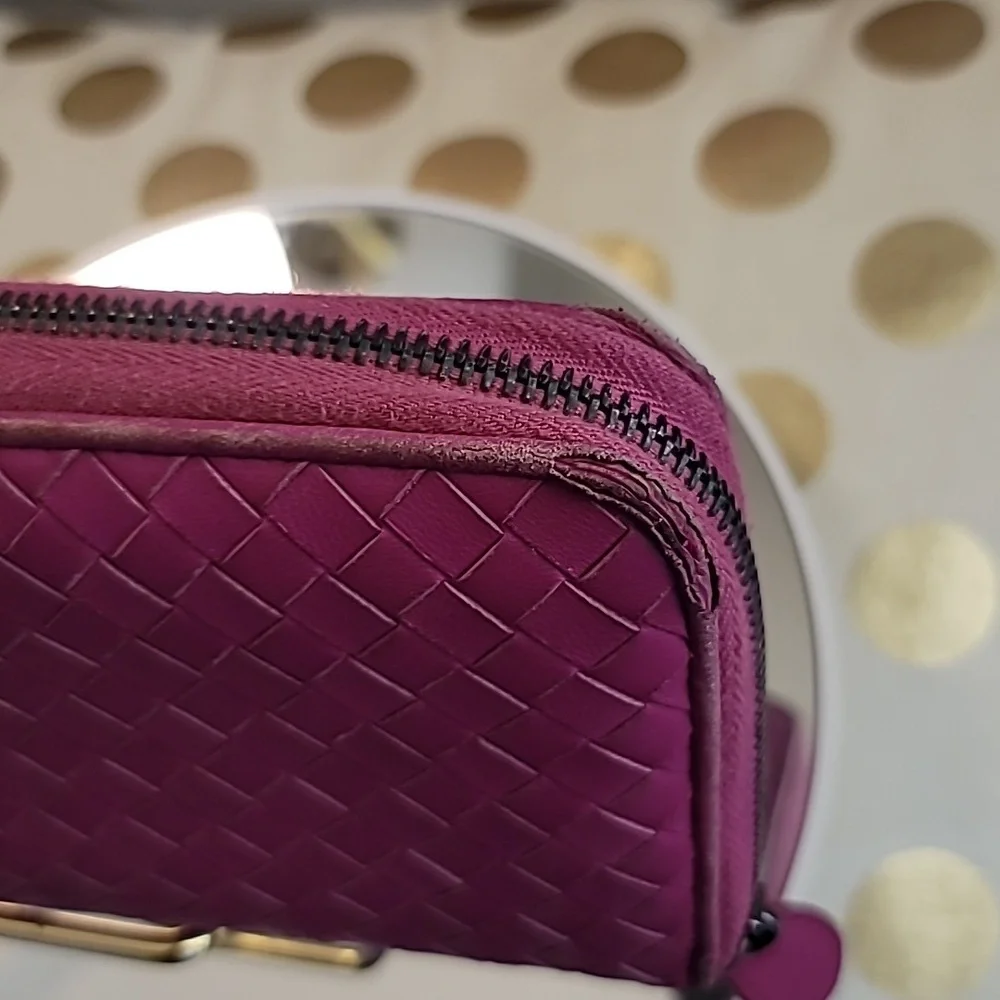 💜💕 Bottega Veneta Intrecciato Zip Around Wallet 💕💜